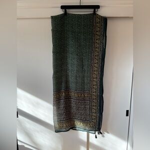 Green Dupatta (Scarf/Shawl)